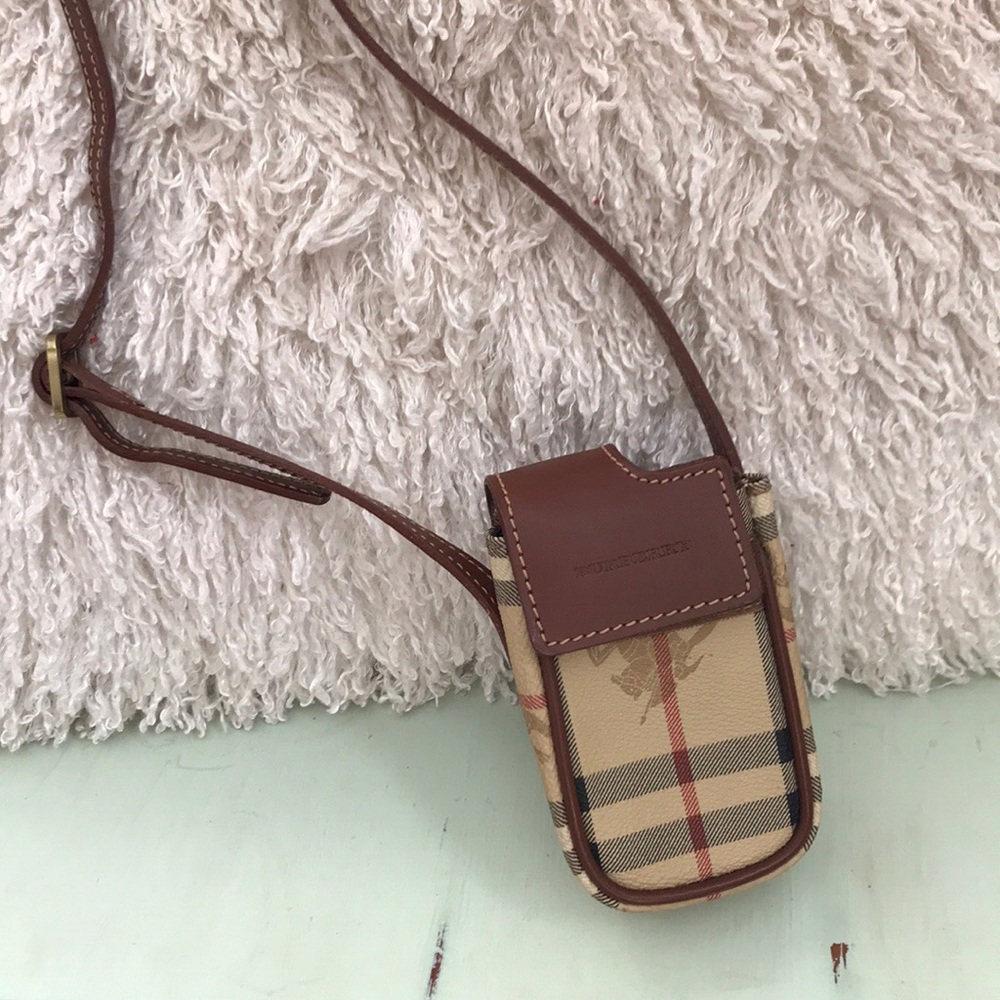 Vintage Burberry Cell Phone Case